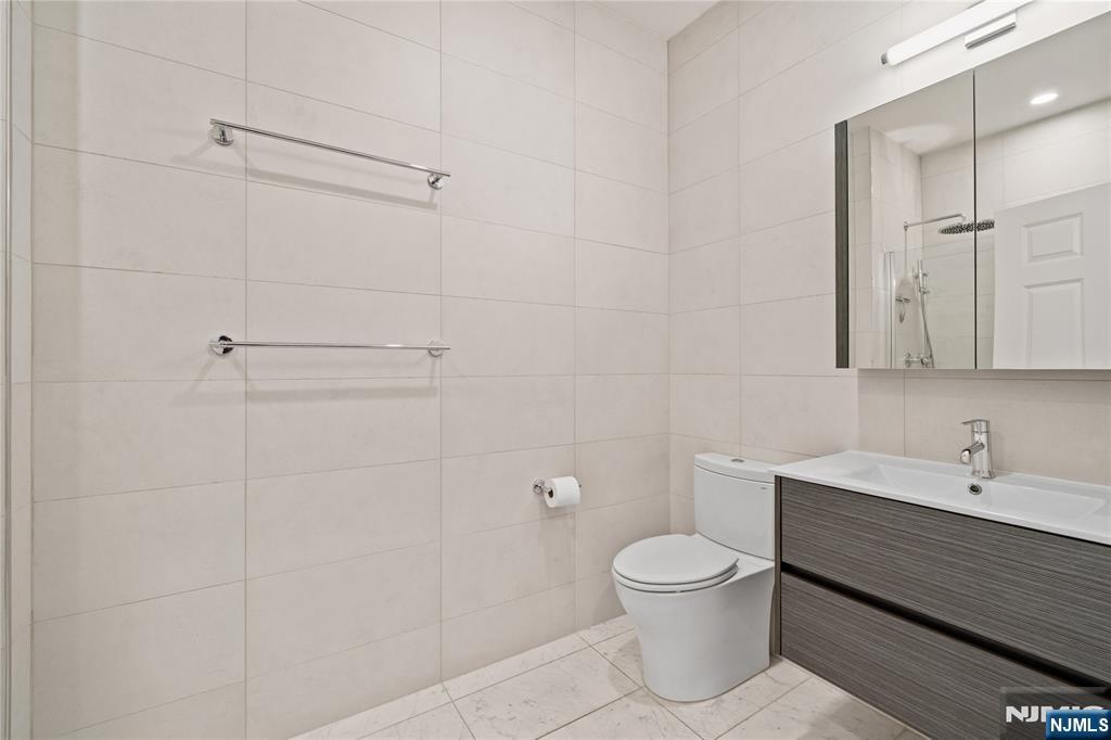 104 York Street UNIT 2A, Jersey City, NJ, 07302