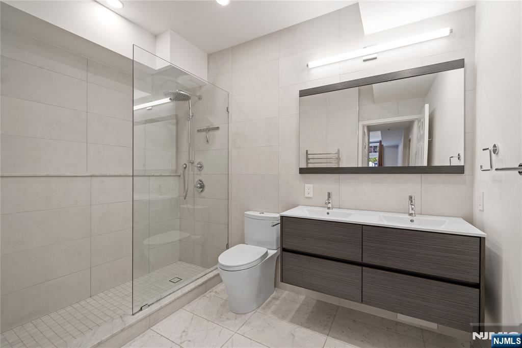 104 York Street UNIT 2A, Jersey City, NJ, 07302