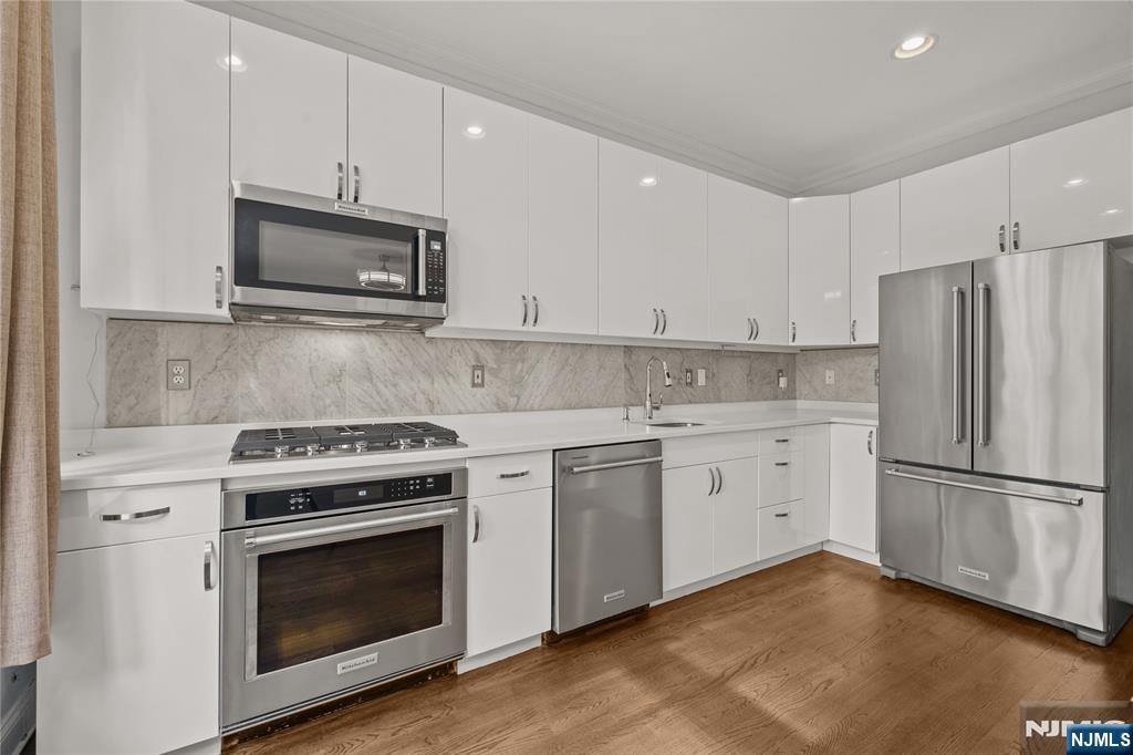 104 York Street UNIT 2A, Jersey City, NJ, 07302