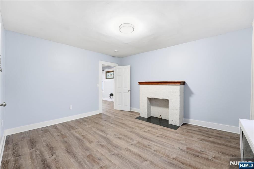 28-30 Monticello Avenue - Photo 1