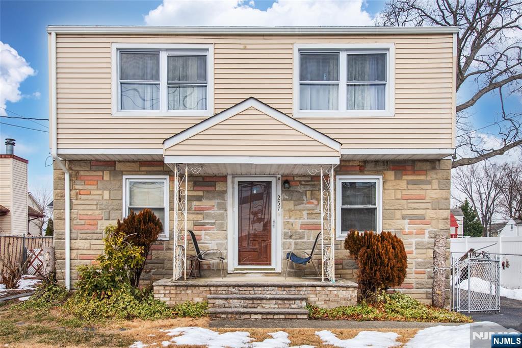 33 Beech Street, Elmwood Park, NJ, 07407