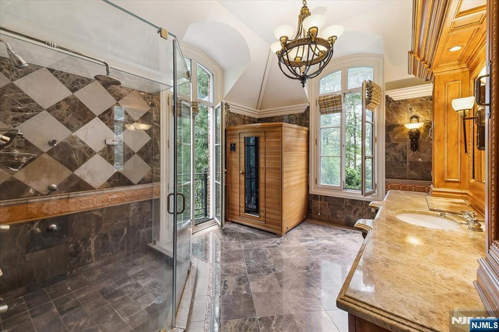 47 Fox Hedge Road, Saddle River, NJ 07458 Listing Photo  15