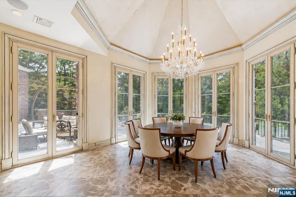 47 Fox Hedge Road, Saddle River, NJ 07458 Listing Photo  8