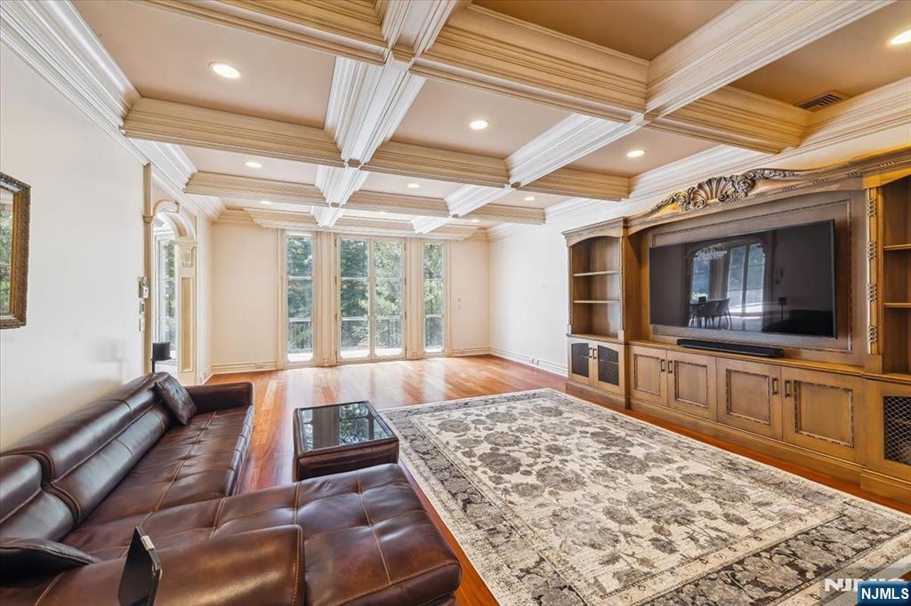 47 Fox Hedge Road, Saddle River, NJ 07458 Listing Photo  9