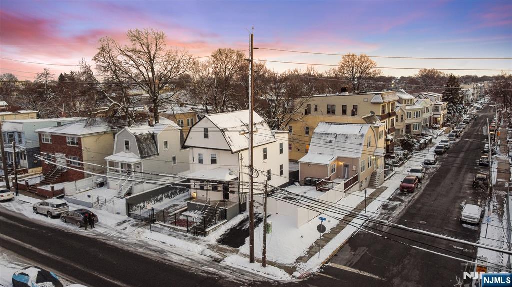 396 14th Avenue - Photo 4