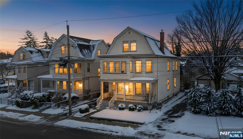 54 Riggs Place - Photo 3