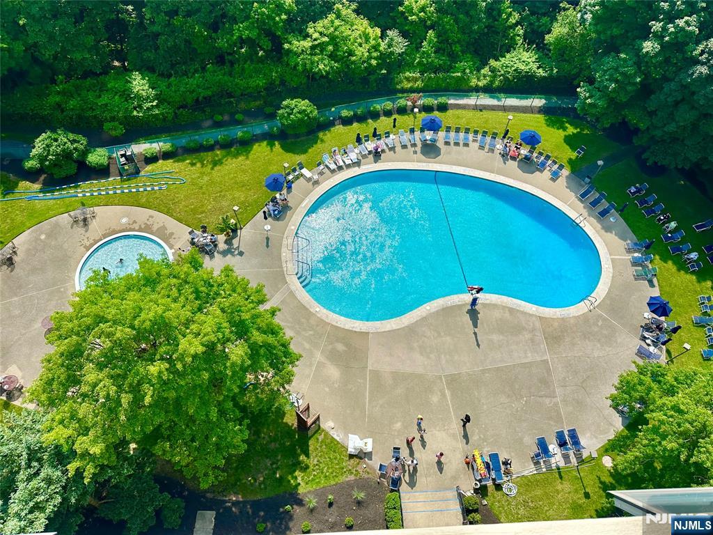 6 Horizon Rd #1204, Fort Lee, NJ 07024