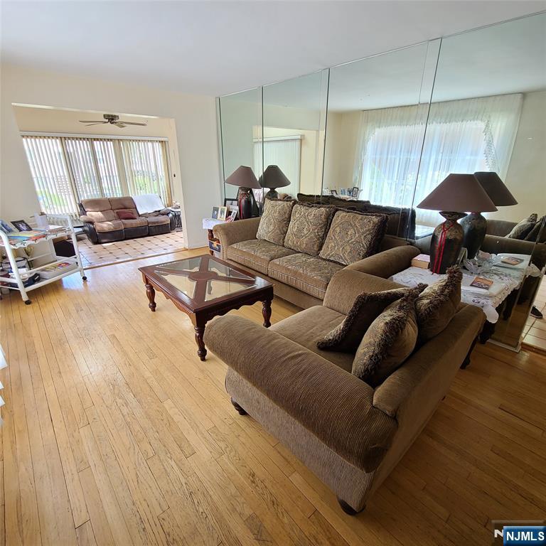 792 Kingsland Avenue