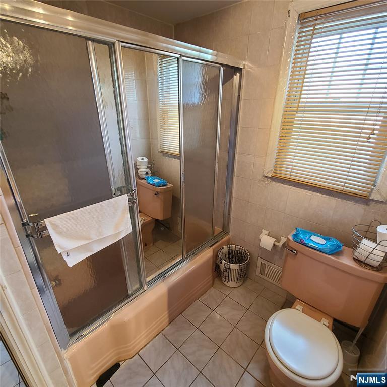 792 Kingsland Avenue