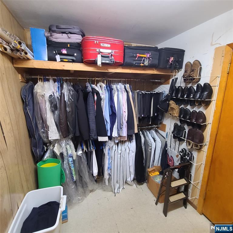 792 Kingsland Avenue