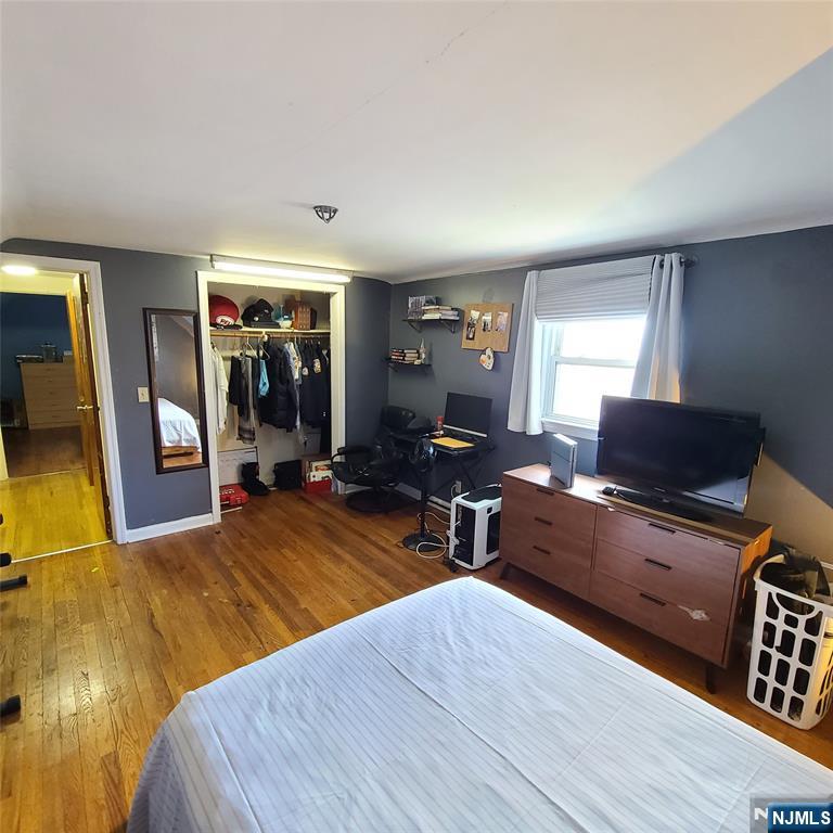 792 Kingsland Avenue