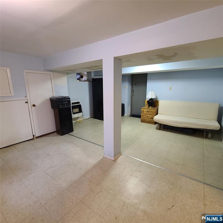 792 Kingsland Avenue