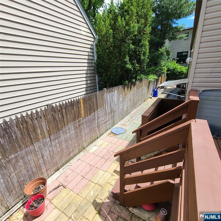 792 Kingsland Avenue