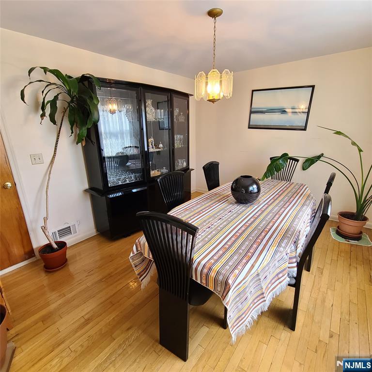 792 Kingsland Avenue