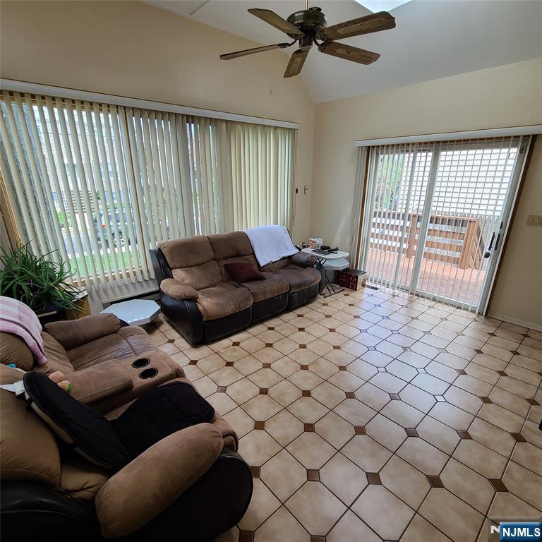 792 Kingsland Avenue