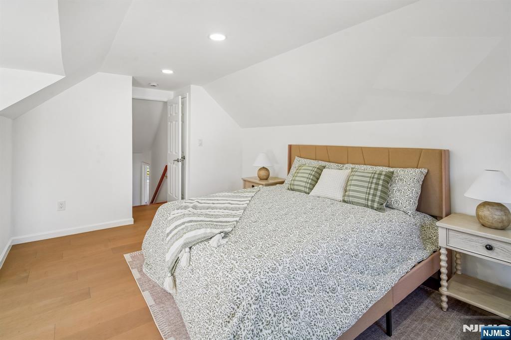 127 E Village Circle, Paramus, NJ, 07652