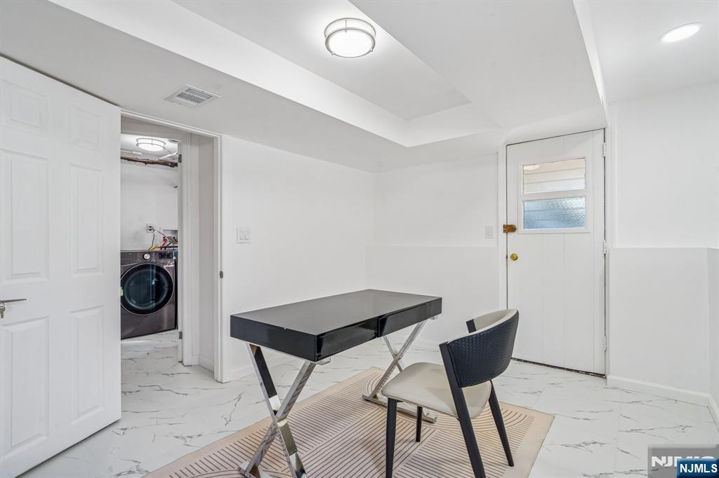 127 E Village Circle, Paramus, NJ, 07652