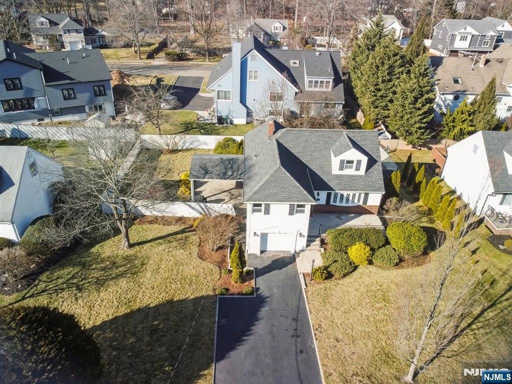 127 E Village Circle, Paramus, NJ, 07652