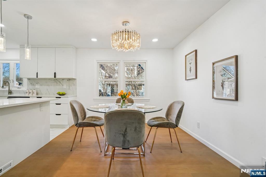 127 E Village Circle, Paramus, NJ, 07652