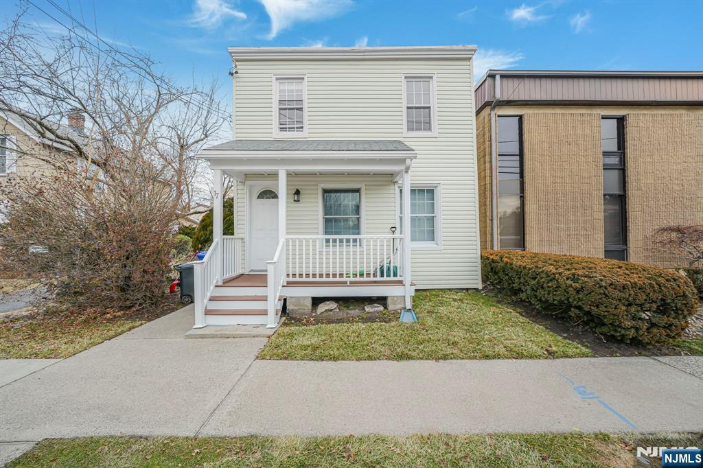 17 Central, Tenafly, NJ, 07670