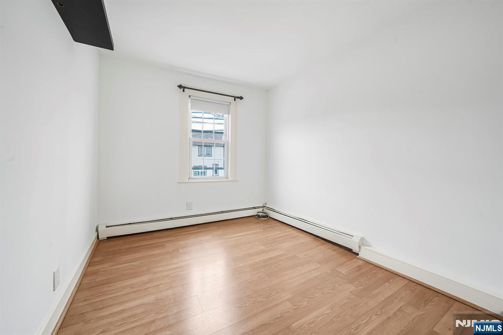 17 Central, Tenafly, NJ, 07670