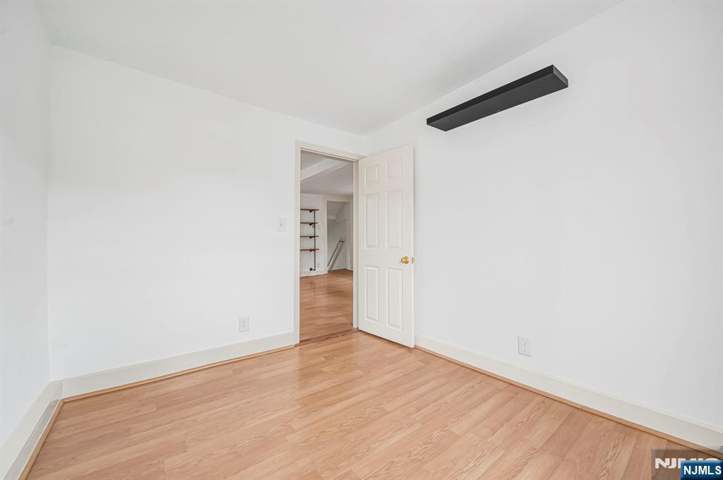 17 Central, Tenafly, NJ, 07670