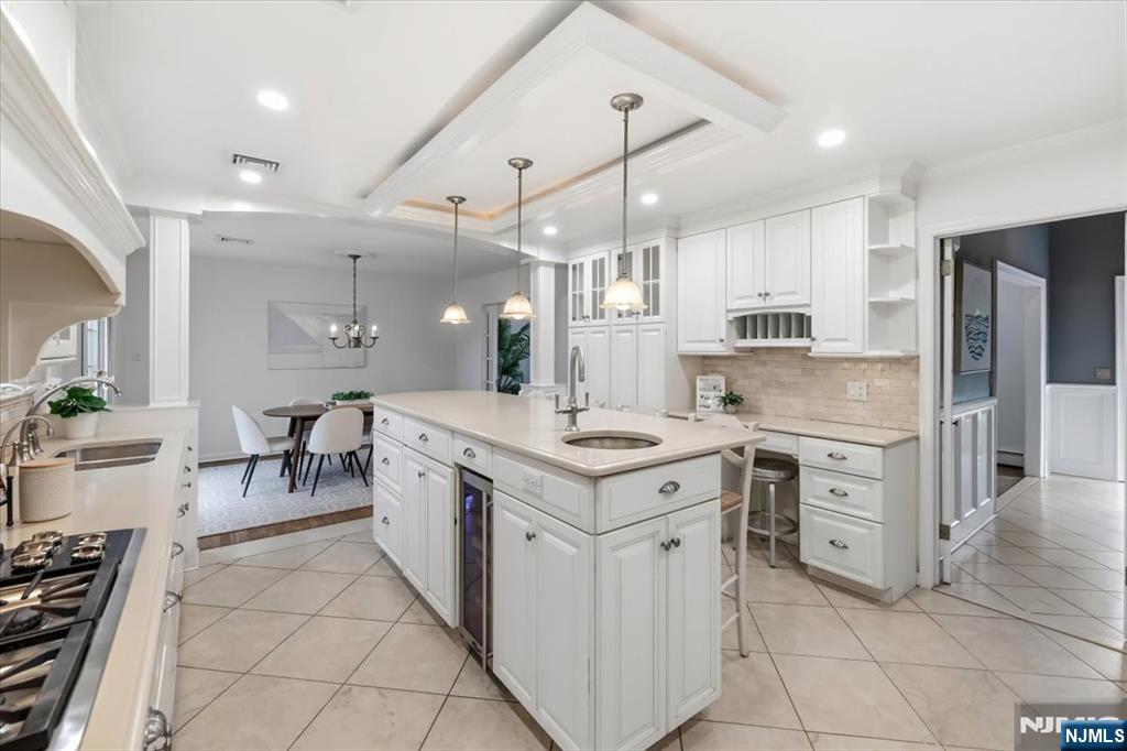 5 Michele Court, Cresskill, NJ, 07626