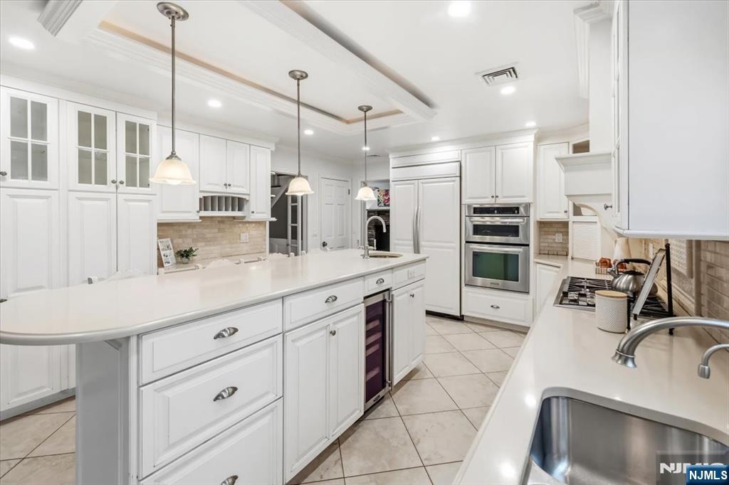 5 Michele Court, Cresskill, NJ, 07626