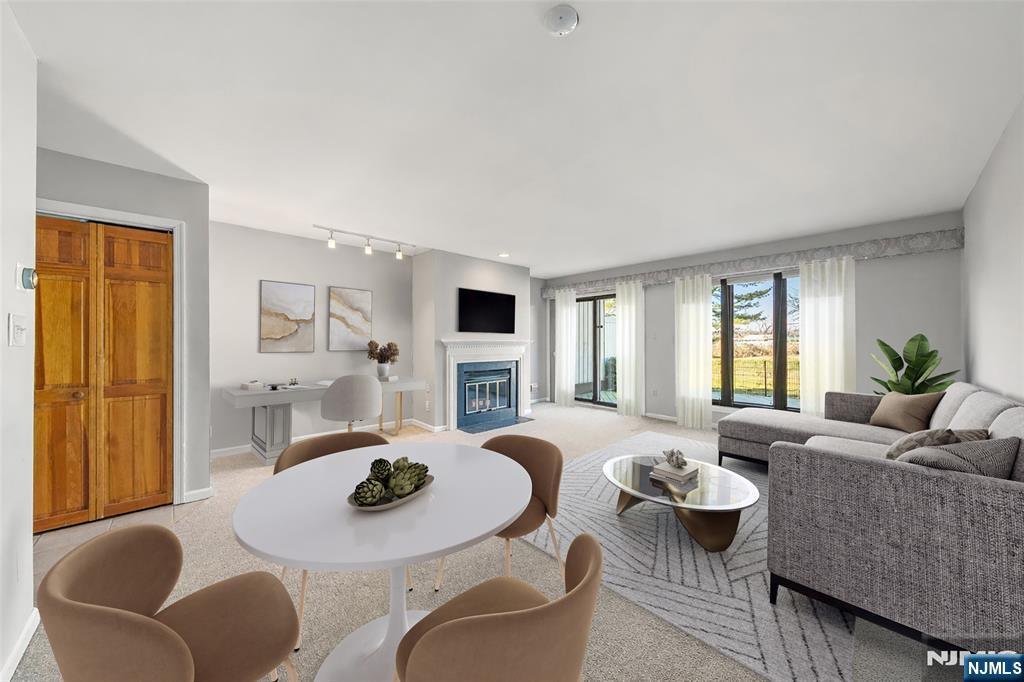 24 Meadowview Court, Leonia, NJ, 07605