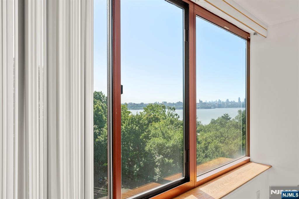 100 Old Palisade Road #914