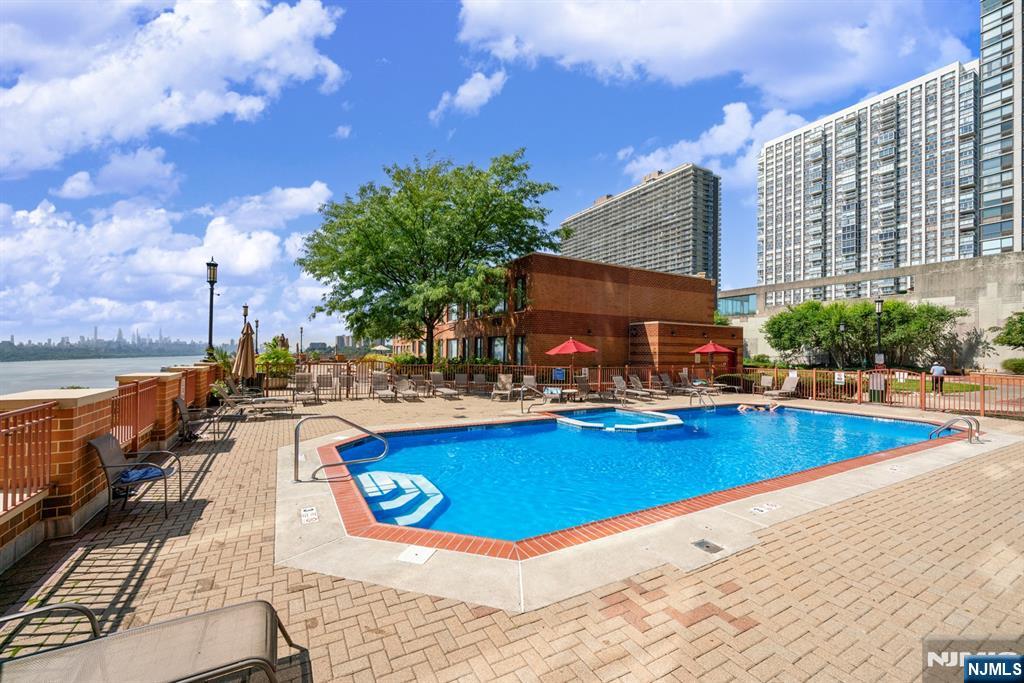 100 Old Palisade Road #914