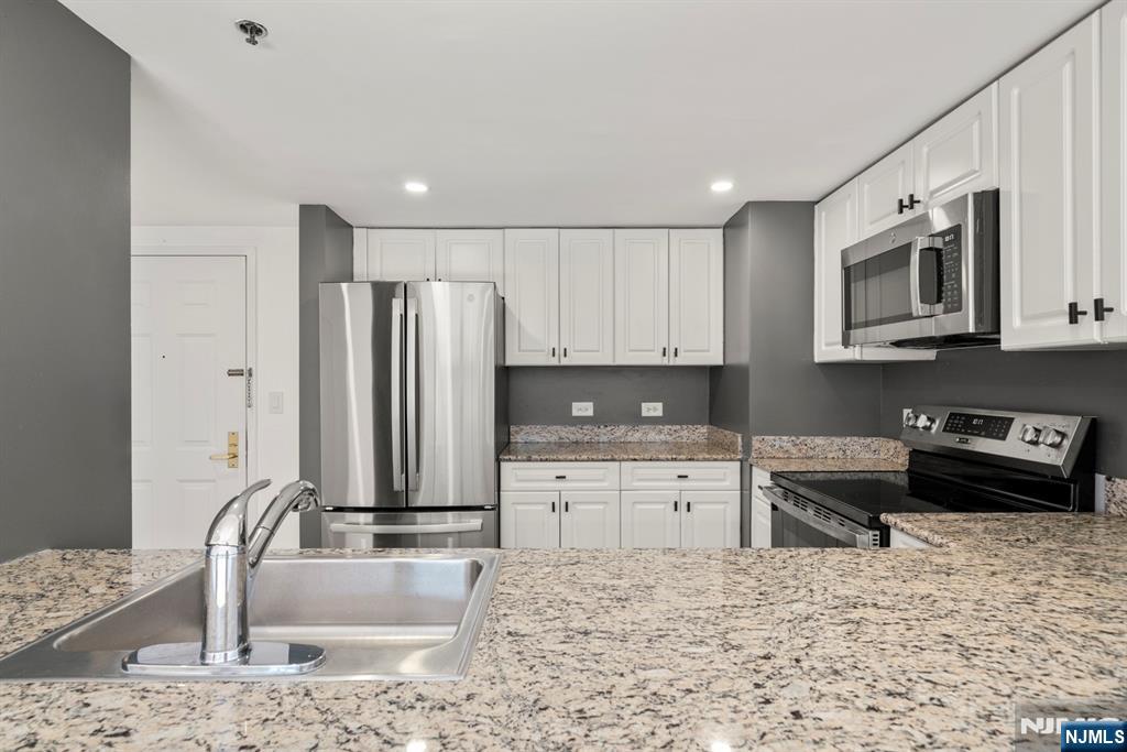 100 Old Palisade Road #914