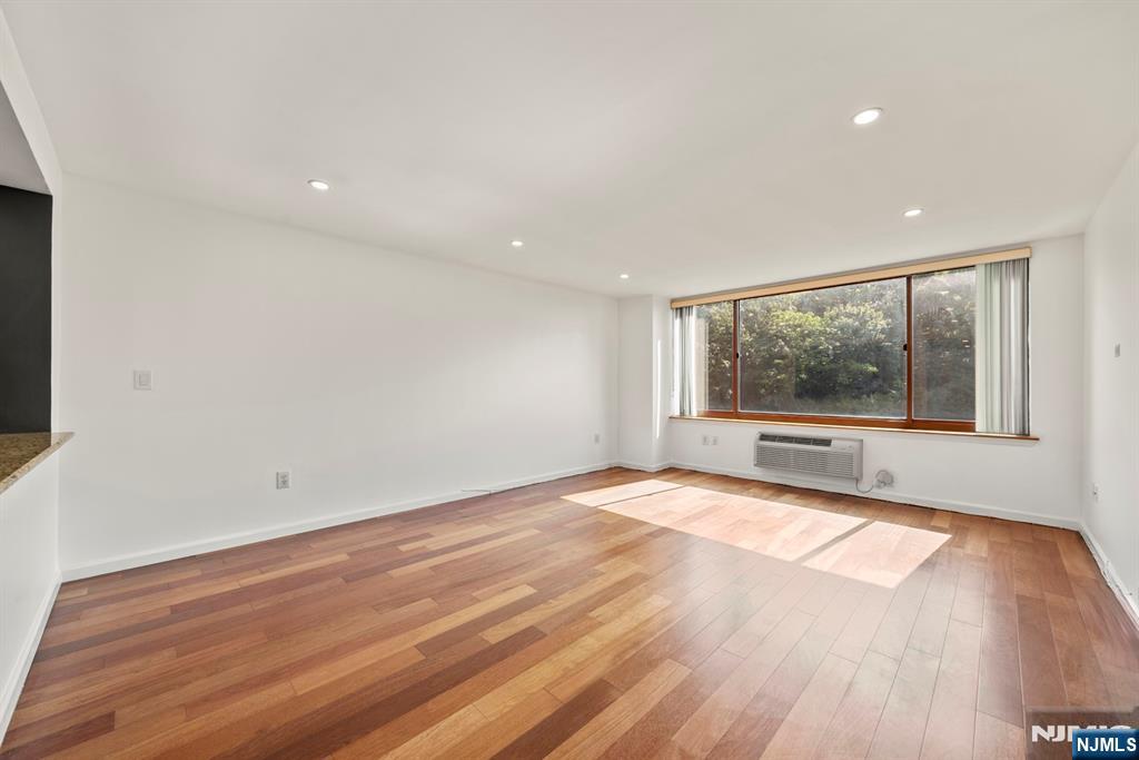 100 Old Palisade Road #914