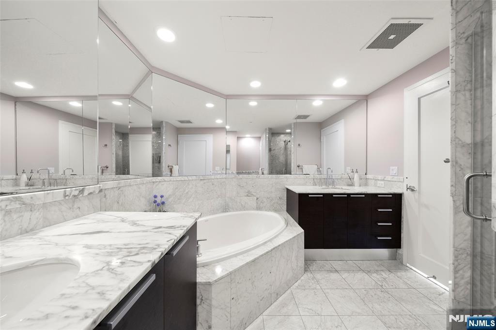 8100 River Road, North Bergen, NJ, 07047