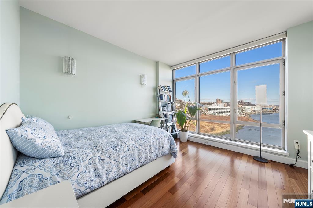 8100 River Road, North Bergen, NJ, 07047