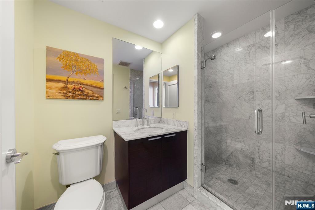 8100 River Road, North Bergen, NJ, 07047