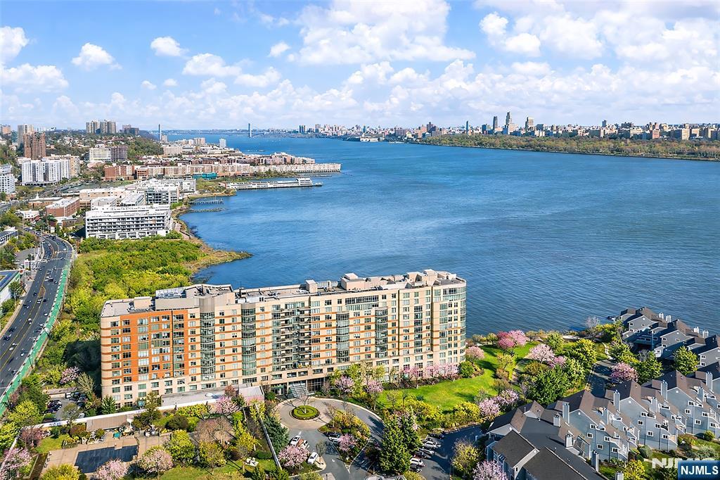 8100 River Road, North Bergen, NJ, 07047