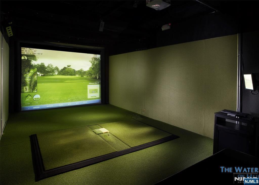 8100 River Road, North Bergen, NJ, 07047