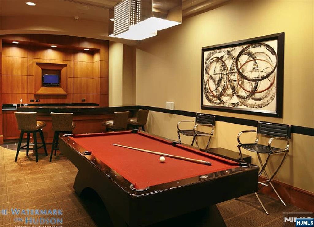 8100 River Road, North Bergen, NJ, 07047