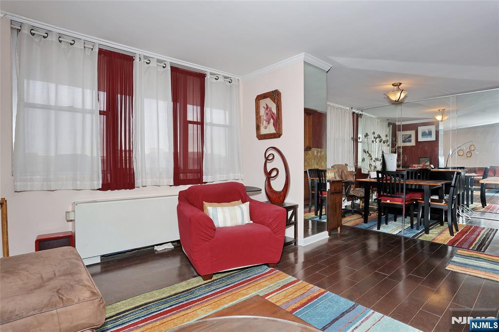 6040 Boulevard, #8H, West New York, NJ 07093 Listing Photo  9