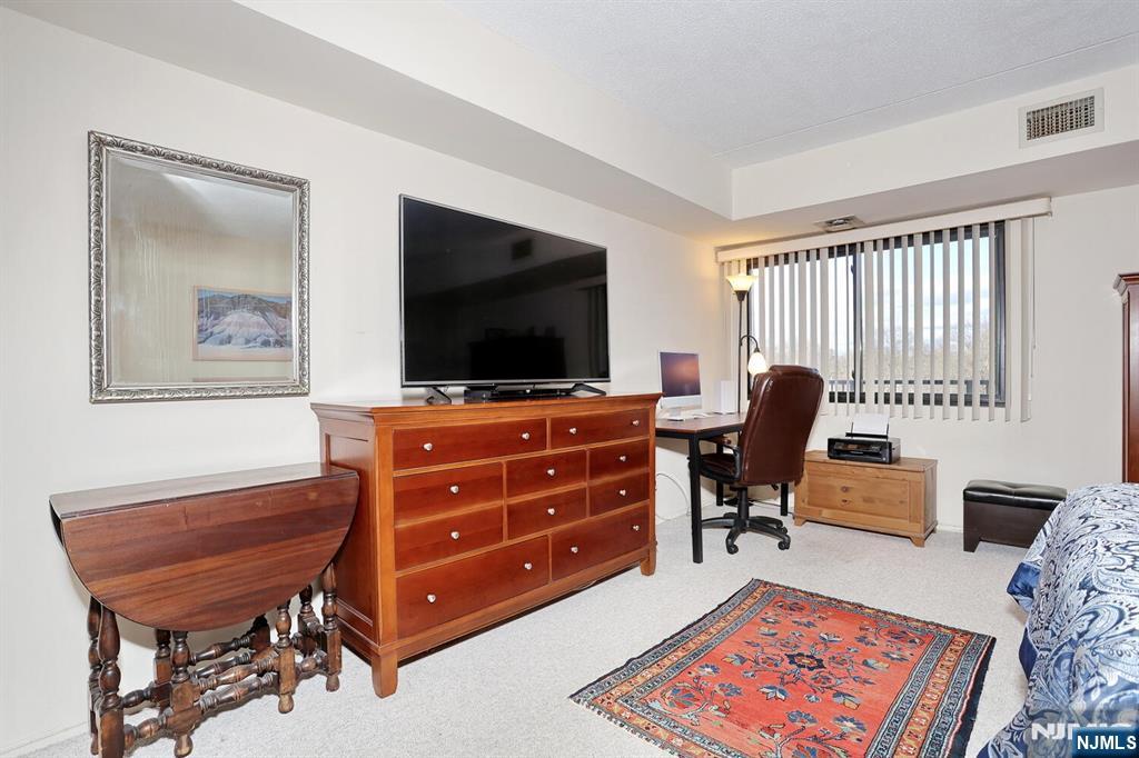 521 Piermont Avenue, River Vale, NJ, 07675