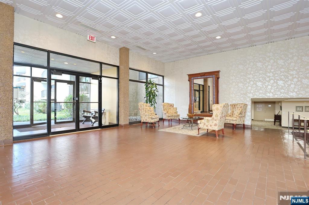 521 Piermont Avenue, River Vale, NJ, 07675