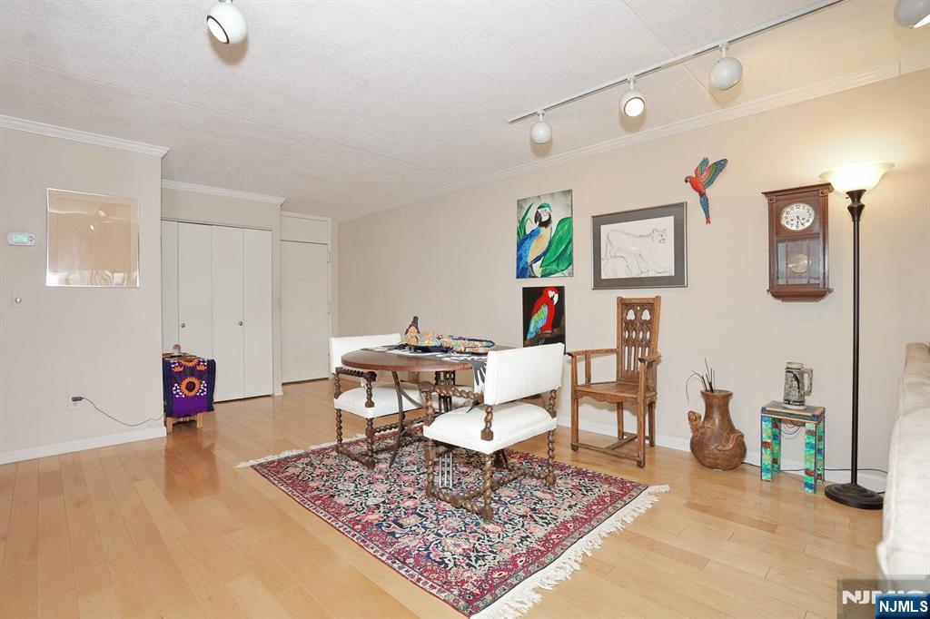 521 Piermont Avenue, River Vale, NJ, 07675