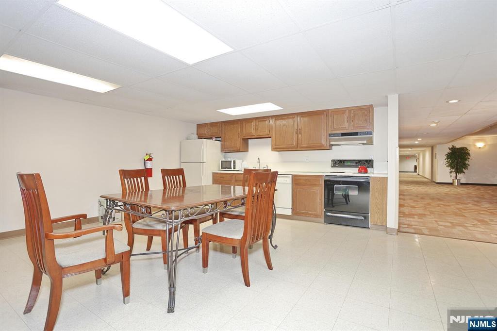 521 Piermont Avenue, River Vale, NJ, 07675