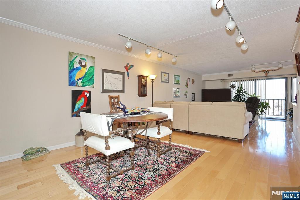 521 Piermont Avenue, River Vale, NJ, 07675