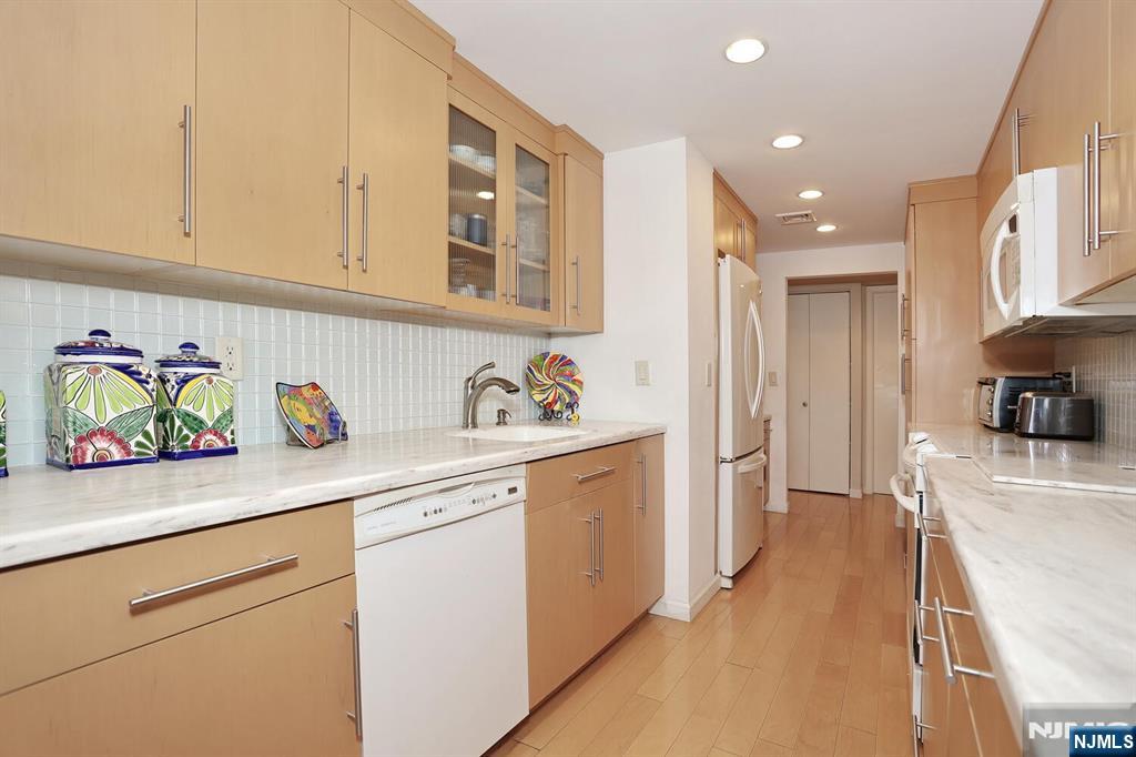 521 Piermont Avenue, River Vale, NJ, 07675