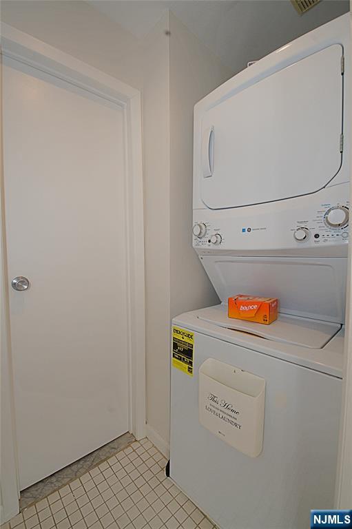 8 Leary Lane #4