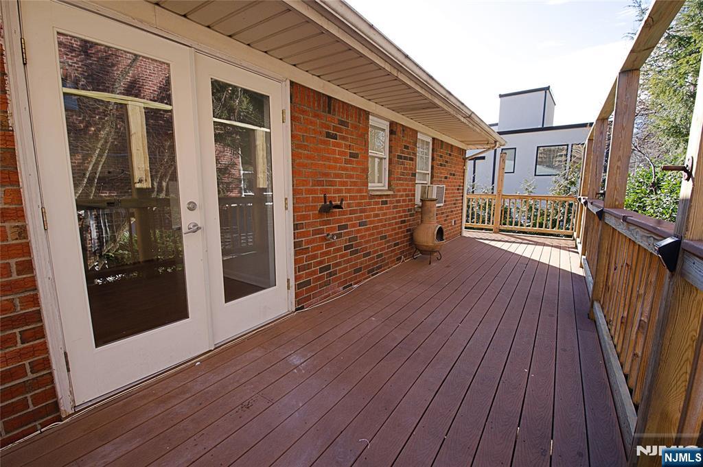 8 Leary Lane #4