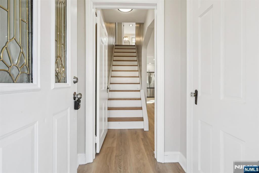 Homes for sale in Elmwood Park, NJ | 72 Washington Ave, Elmwood Park, NJ 07407 | MLS# 26001899