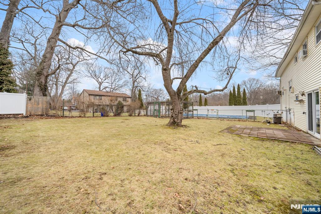 601 Oakwood Drive, Northvale, NJ, 07647